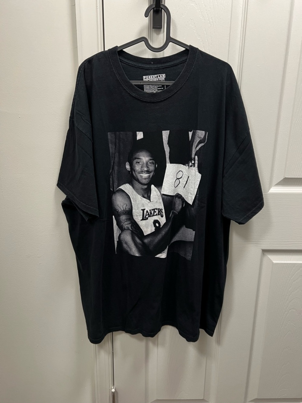 Black Graphic Short Sleeve Tee - Lakers Print/A139